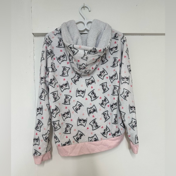 Pillow Talk Cat Sweater - Picture 2 of 3